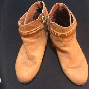 Steve Madden Brown boots Big kids size 3
